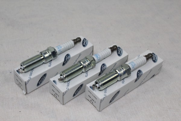 Zündkerzen 3 Stück Ford 1,0 Ecoboost