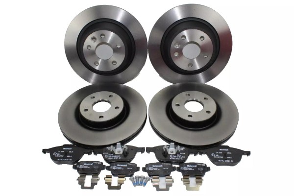Bremsscheiben + Bremsbeläge vorne + hinten