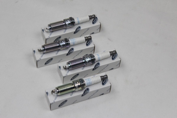 Zündkerzen 4 Stück Ford 1,6 Ecoboost