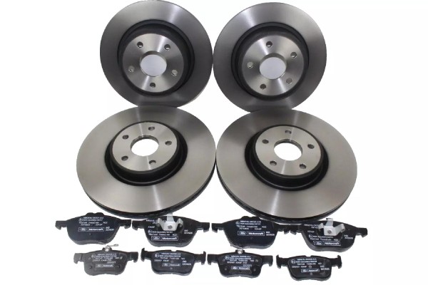Bremsscheiben + Bremsbeläge vorne + hinten
