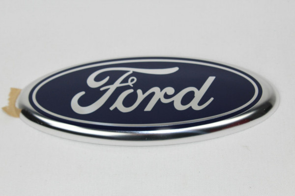 Fordemblem hinten Ford