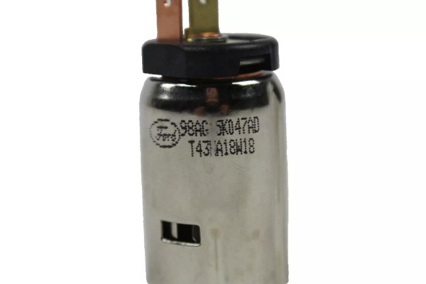 Steckdose Zigarrenanzüder Ford