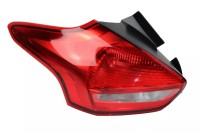 Vorschau: Rückleuchte links Ford Focus 5-türige Limousine MK3 Vorschau: Rückleuchte links Ford Focus 5-türige Limousine MK3