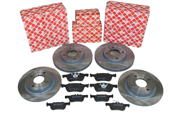Bremsscheiben + Bremsbeläge vorne + hinten