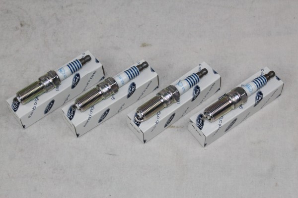 Zündkerzen 4 Stück 1,4 + 1,6 Benzin/LPG