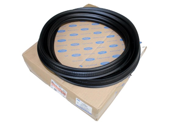 Dichtung Heckklappe Kofferraum Ford Focus Stufenheck MK3
