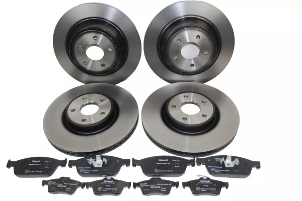 Bremsscheiben + Bremsbeläge vorne + hinten