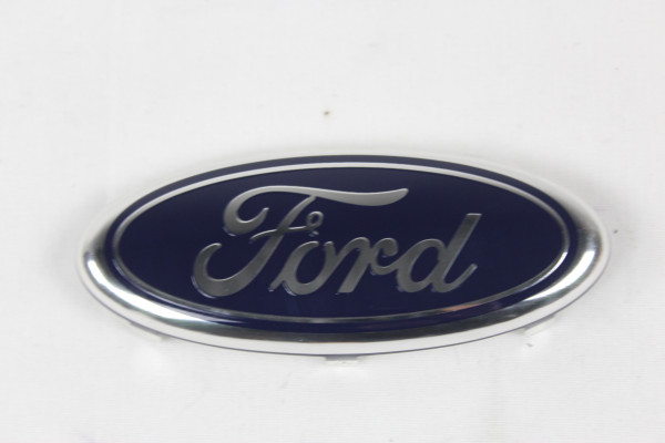 Fordemblem vorne Ford Fiesta